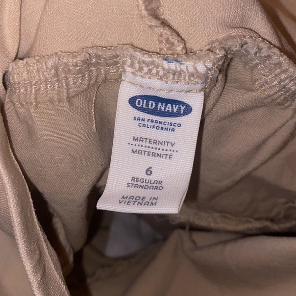 Maternity shorts size 6 - Picture 3 of 3